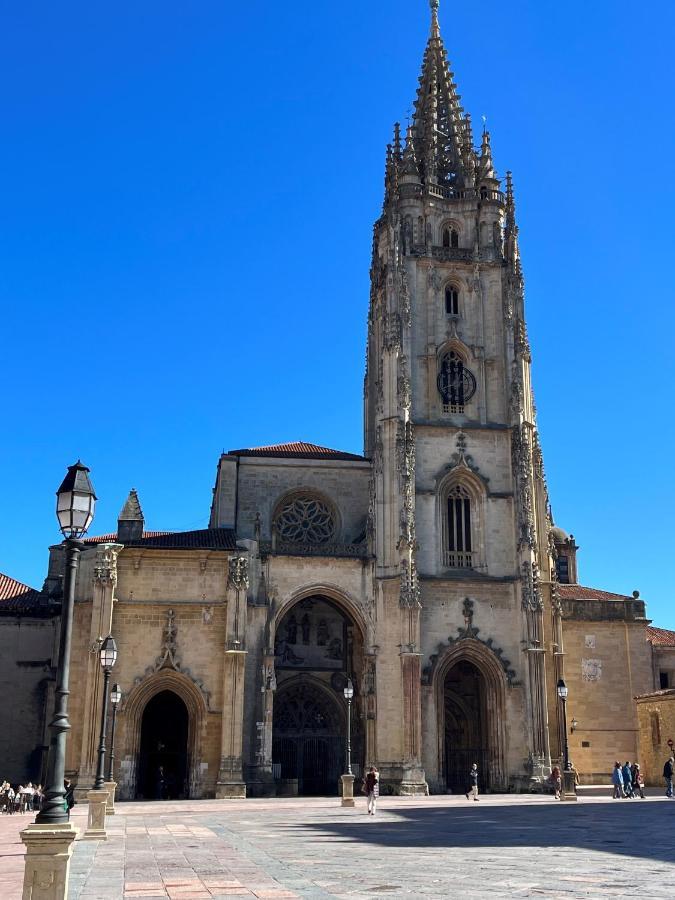 Apartamento Wamba - La Catedral Oviedo Dış mekan fotoğraf