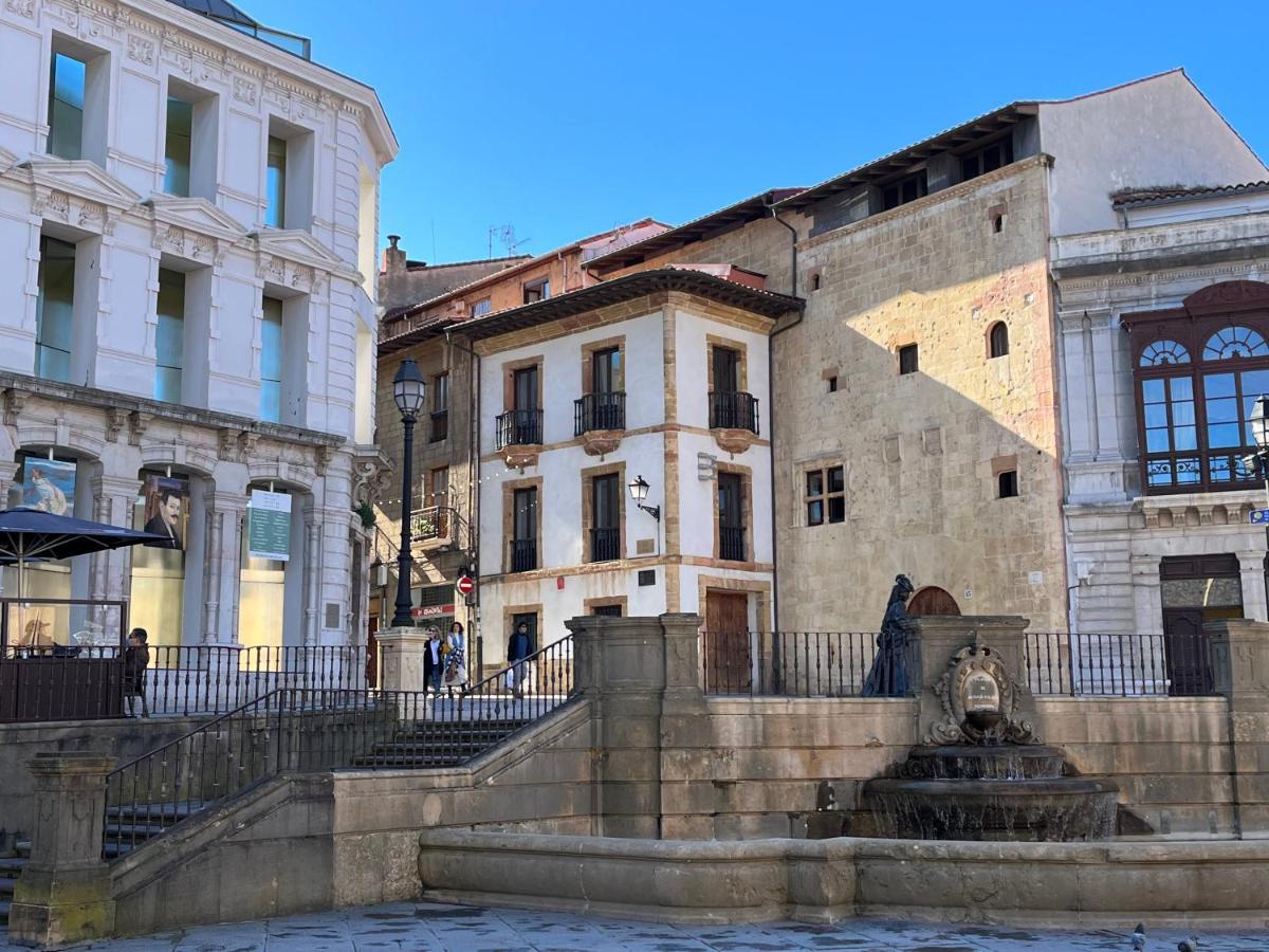 Apartamento Wamba - La Catedral Oviedo Dış mekan fotoğraf
