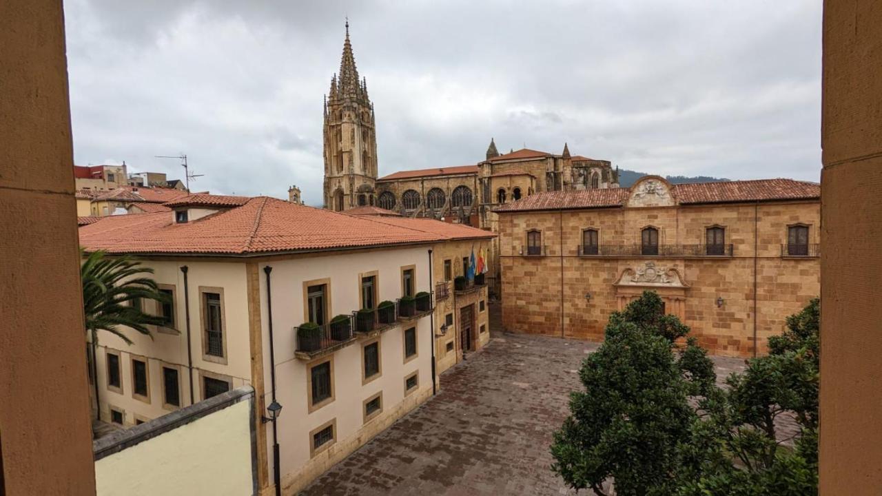 Apartamento Wamba - La Catedral Oviedo Dış mekan fotoğraf
